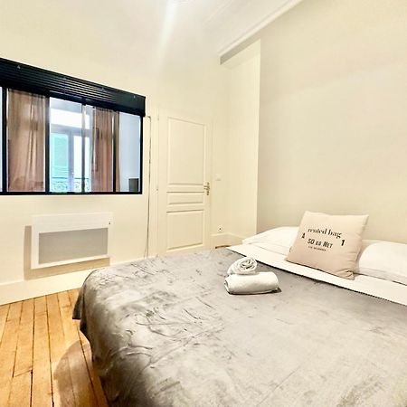 Le Pantheon, Urbain Et Authentique Apartment Лимож Екстериор снимка