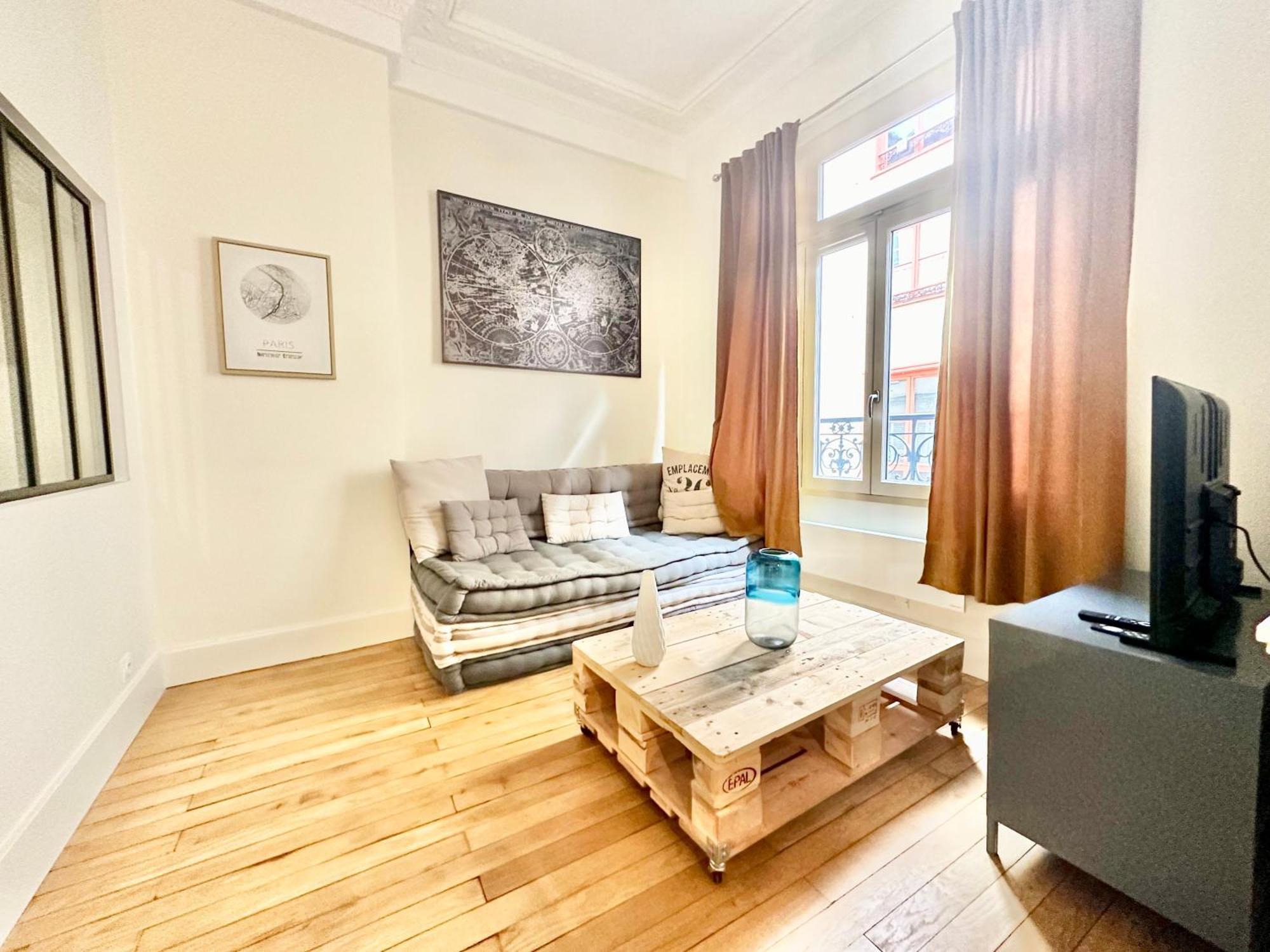 Le Pantheon, Urbain Et Authentique Apartment Лимож Екстериор снимка